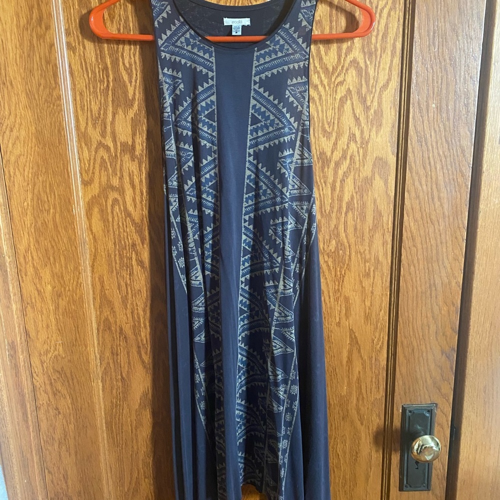 Sleeveless dress